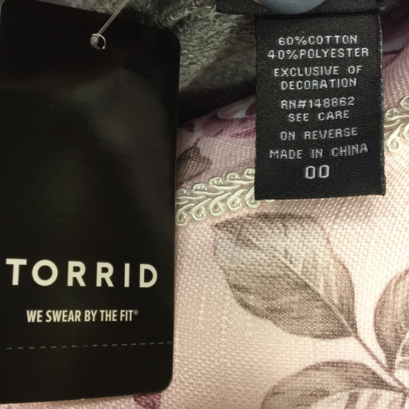 Torrid Floral Sweatshirt - Picture 3 of 7